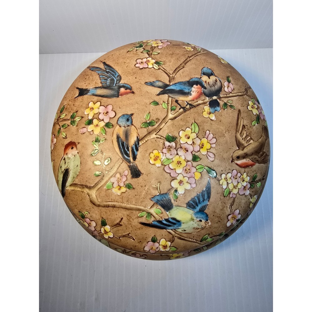 Vintage porcelain keepsake bird box, dresser set, perfect condition, ‎ gift